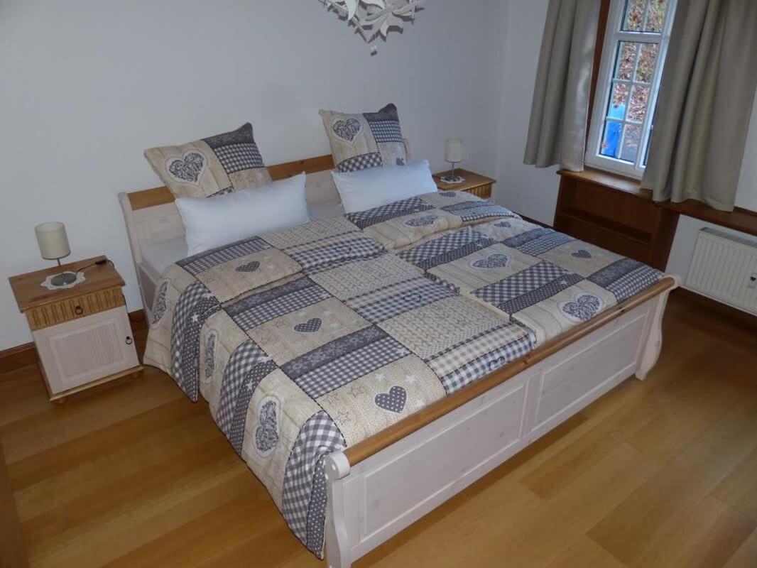 Ferienwohnung "Alte Pleiner Muehle" ภายนอก รูปภาพ